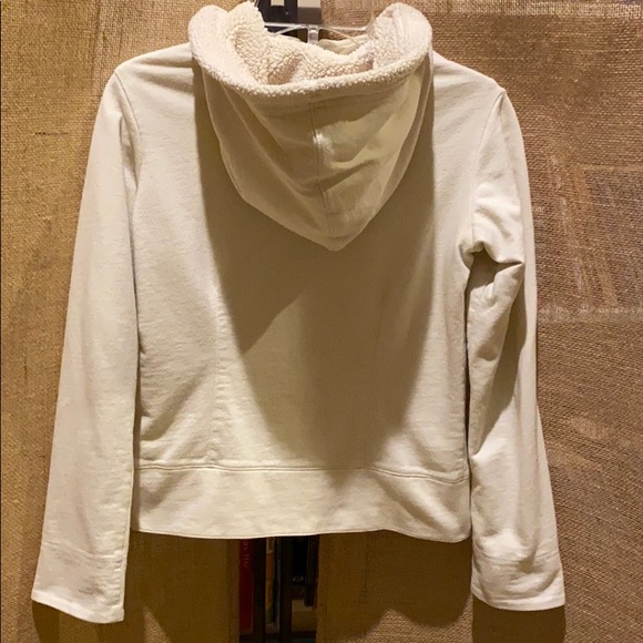 Nike Cream Jacket - Picture 2 of 16